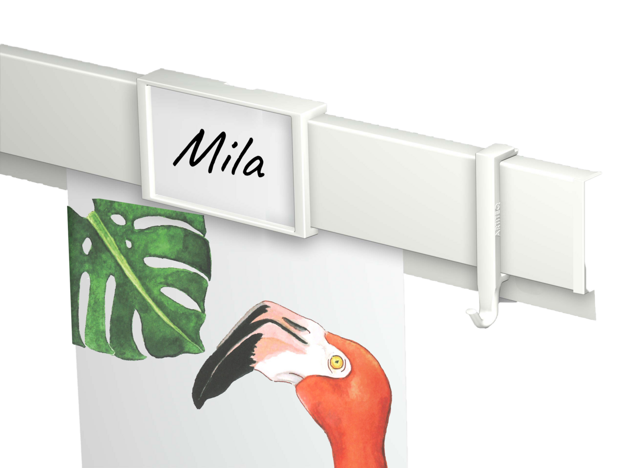 Me Clip and Clip Hanger